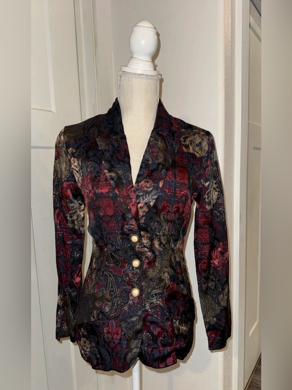 Vintage Dawn Joy Floral Paisley Tapestry Blazer Jacket